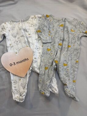 Disney Winnie the Pooh Footed Pajama Set - Gray & White with Yellow Accents